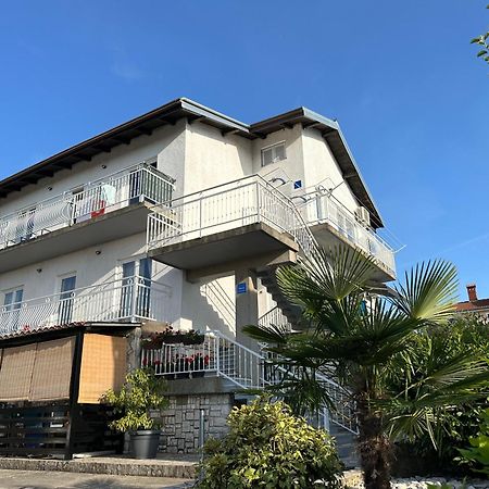 Apartments Glorija Pula Exterior photo